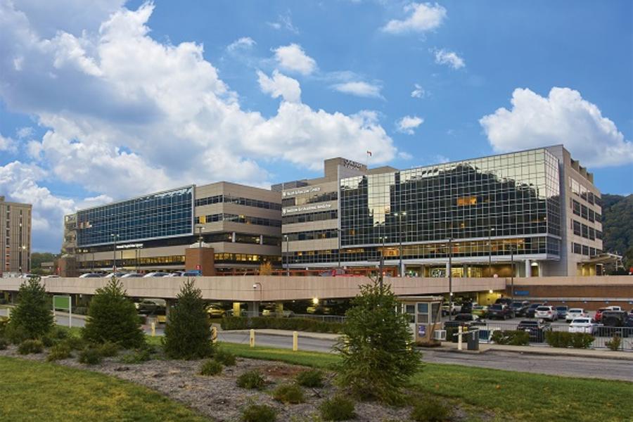 Memorial Exterior with Heart and Vascular Center